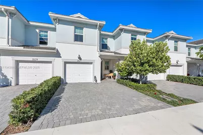 1827 Sandpiper Pointe Pl, Deerfield Beach, FL 33442 - Photo 3