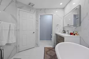 6952 NW 27th Ct, Margate, FL 33063 - Photo 5