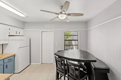 206 SE 5th St #., Dania Beach, FL 33004 - Photo 17