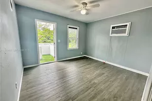 1260 NE 115th St, Miami, FL 33161 - Photo 7