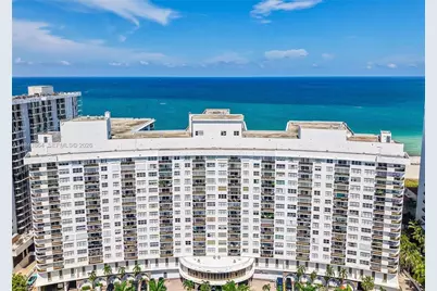 6039 Collins Ave #1232, Miami Beach, FL 33140 - Photo 11