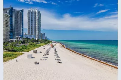 6039 Collins Ave #1232, Miami Beach, FL 33140 - Photo 9