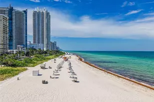6039 Collins Ave, Miami Beach, FL 33140 - Photo 9