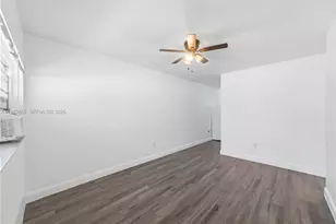 15940 NE 19th Ct, North Miami Beach, FL 33162 - Photo 13