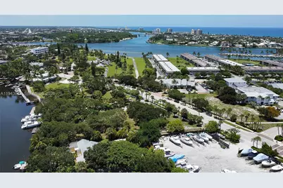 18011 N Highway A1A, Jupiter, FL 33477 - Photo 17