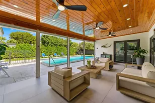 8625 SW 147th St, Palmetto Bay, FL 33158 - Photo 35