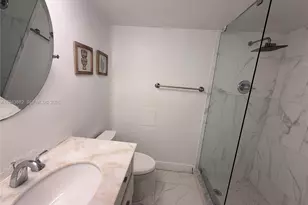 5101 Collins Ave, Miami Beach, FL 33140 - Photo 7