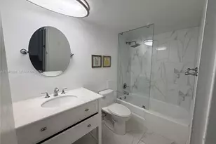 5101 Collins Ave, Miami Beach, FL 33140 - Photo 3