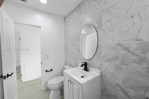 631 N 68th Terrace, Hollywood, FL 33024 - Photo 11