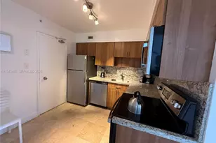 5101 Collins Ave, Miami Beach, FL 33140 - Photo 5