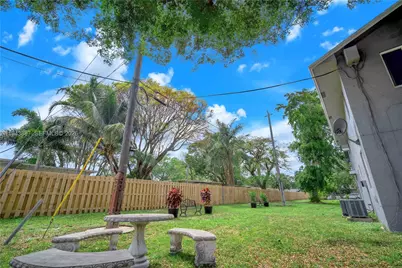 414 SE 14th St #6, Fort Lauderdale, FL 33316 - Photo 19