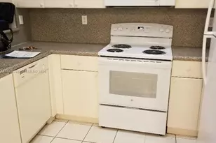 1663 SE 27th Dr, Homestead, FL 33035 - Photo 9