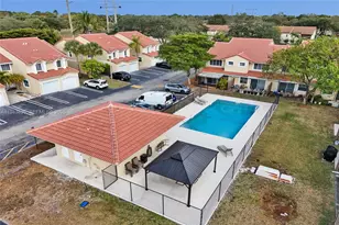 8111 Southgate Blvd, North Lauderdale, FL 33068 - Photo 45