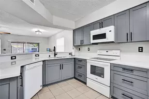 8111 Southgate Blvd, North Lauderdale, FL 33068 - Photo 7