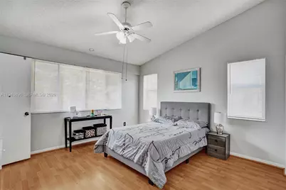 8111 Southgate Blvd, North Lauderdale, FL 33068 - Photo 27