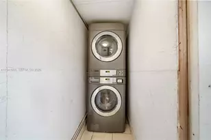 3262 Elizabeth St, Miami, FL 33133 - Photo 13