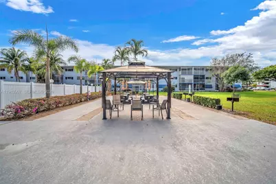 1201 Hillcrest Ct #102, Hollywood, FL 33021 - Photo 39