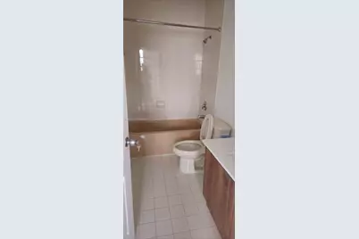 2551 SE 16th Ter #202, Homestead, FL 33035 - Photo 19