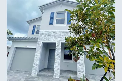 2603 SE 11th St, Homestead, FL 33035 - Photo 1
