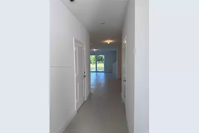 5391 Flannigan Way #5391, Lake Worth, FL 33463 - Photo 3