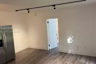 7901 SW 64th Ave, South Miami, FL 33143 - Photo 3