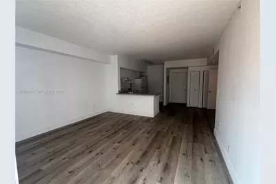 5085 NW 7th St #510, Miami, FL 33126 - Photo 7