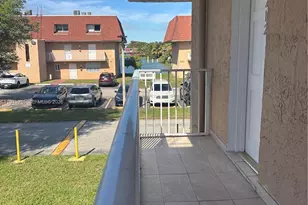 260 NW 107th Ave, Miami, FL 33172 - Photo 17