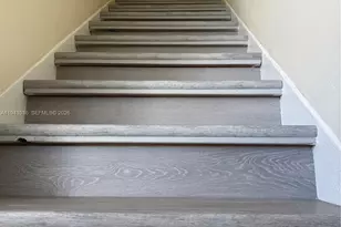 260 NW 107th Ave, Miami, FL 33172 - Photo 3