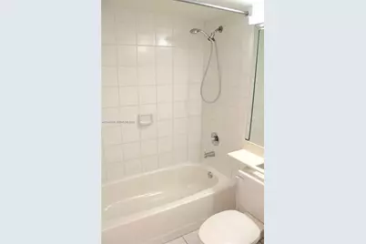 3300 NE 191st St #1903, Aventura, FL 33180 - Photo 7