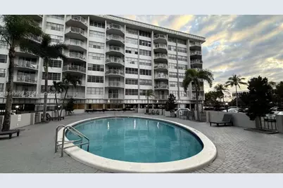 16740 NE 9th Ave #807, North Miami Beach, FL 33162 - Photo 31