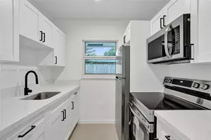 922 NW 4th Ave, Fort Lauderdale, FL 33311 - Photo 9