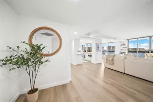 19101 NE Mystic Pointe Dr, Aventura, FL 33180 - Photo 13