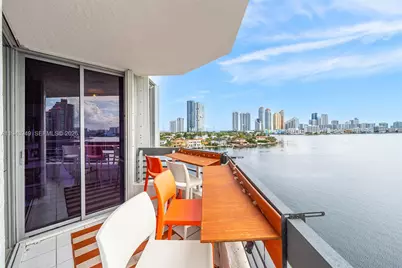 19101 NE Mystic Pointe Drive #901, Aventura, FL 33180 - Photo 27