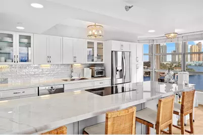 19101 NE Mystic Pointe Drive #901, Aventura, FL 33180 - Photo 7