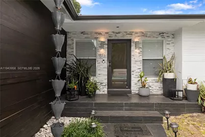 11810 W Biscayne Canal Rd, Miami, FL 33161 - Photo 3