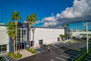 7620 NW 25th St, Miami, FL 33122 - Photo 1