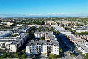 4670 W 13th Ln, Hialeah, FL 33012 - Photo 35