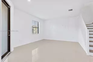 3386 W 106th Terrace, Hialeah, FL 33018 - Photo 7