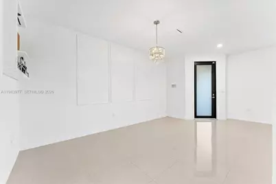 3386 W 106th Ter, Hialeah, FL 33018 - Photo 9