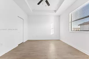 3386 W 106th Terrace, Hialeah, FL 33018 - Photo 23