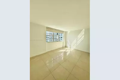 801 Brickell Bay Dr #1067, Miami, FL 33131 - Photo 25