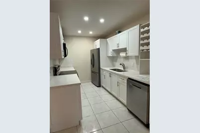 300 NE 191st St #219, Miami, FL 33179 - Photo 5