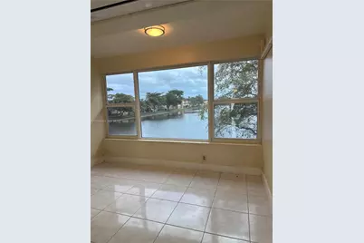 300 NE 191st St #219, Miami, FL 33179 - Photo 11