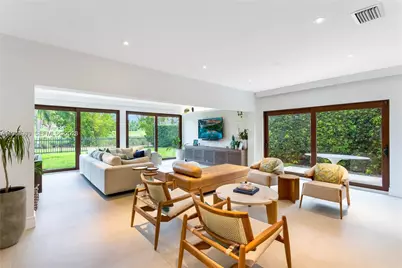 5911 Alton Rd, Miami Beach, FL 33140 - Photo 9