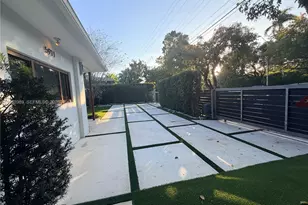 5911 Alton Rd, Miami Beach, FL 33140 - Photo 37