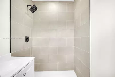 1550 NE 118th Ter, Miami, FL 33161 - Photo 11