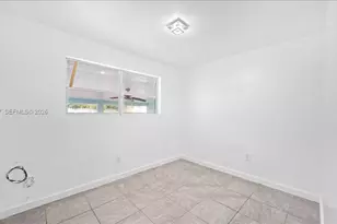 18502 NW 23rd Ct, Miami Gardens, FL 33056 - Photo 15