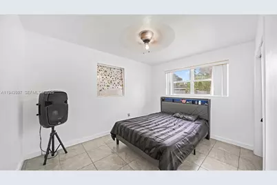 18502 NW 23rd Ct, Miami Gardens, FL 33056 - Photo 13