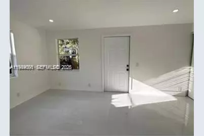 103 NW 68th Ter #103, Miami, FL 33150 - Photo 9