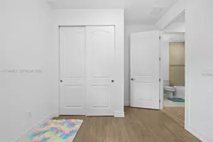 2715 Primrose Pl, Oakland Park, FL 33309 - Photo 21